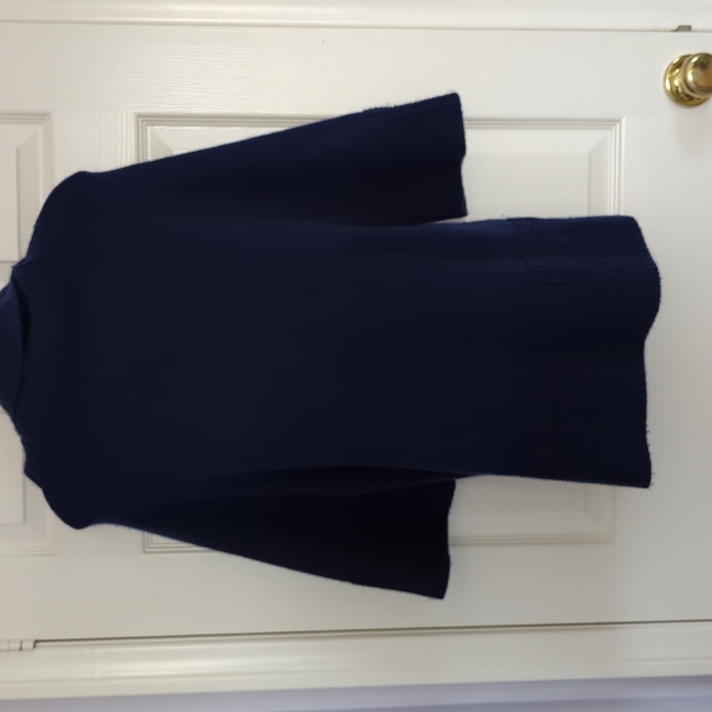 Theory 100% Cashmere Sweater - Picture 3 of 16
